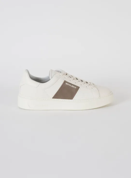251-WFM251.002.2030 CLASSIC COURT MAN